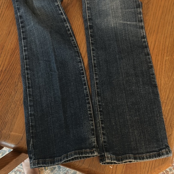 Levi’s Women’s 515 Bootcut Jeans - Picture 4 of 7